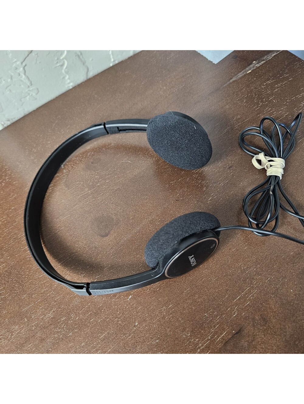 Vintage Sony Walkman Headphones Wired W/ Foam Ear Pads Slide Adjustable WORKS